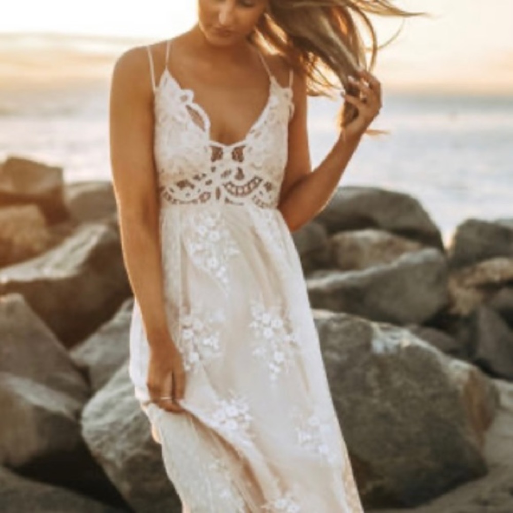 Long tan lace boutique dress
